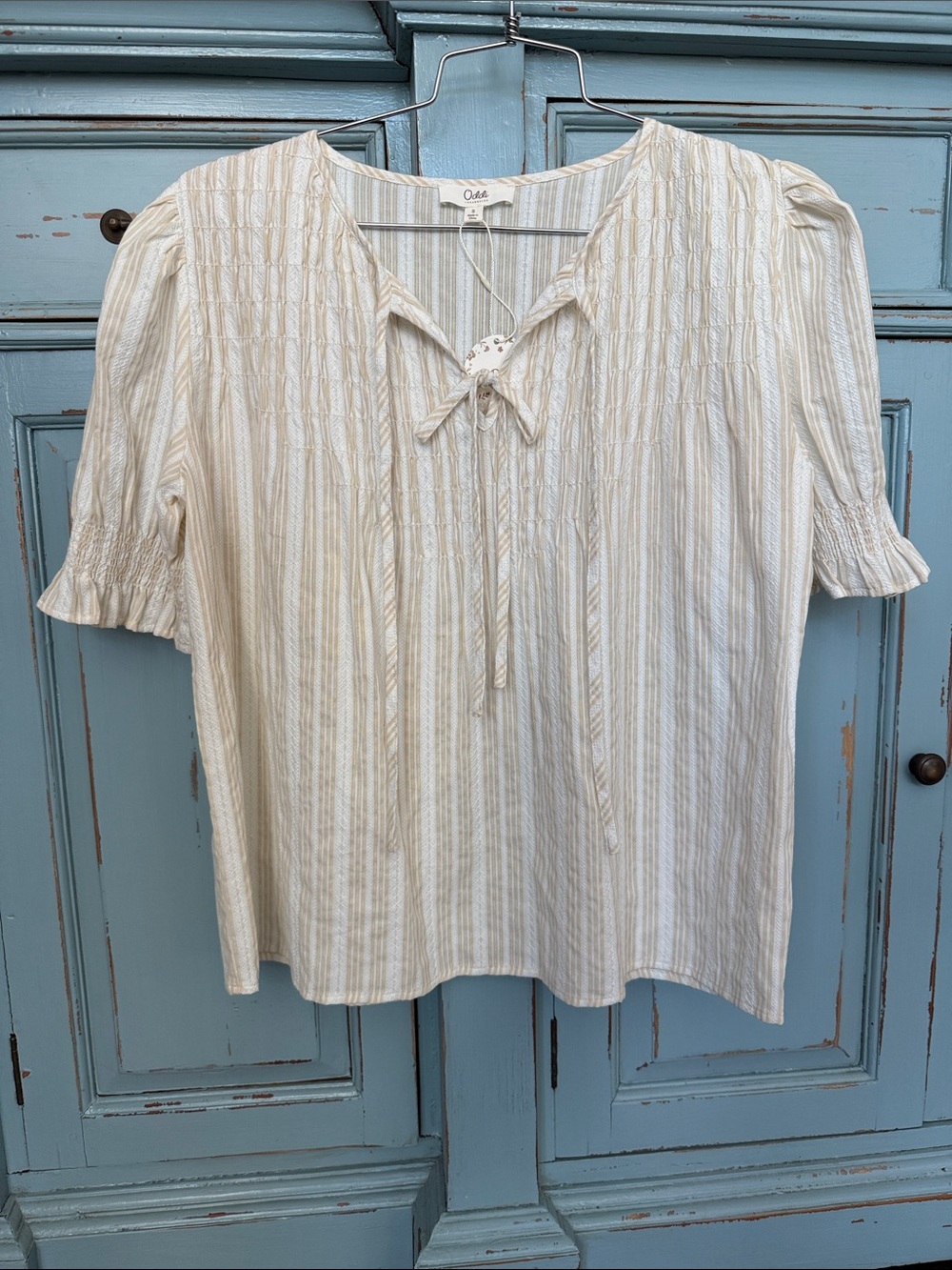 Oddi Cream and Tan Striped Tie-Neck Blouse Small New